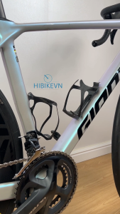 Gọng Bình Nước Xe Đạp Carbon Giant Gallop Giá Đỡ Bình Nước