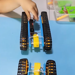 [Lập Trình Nhúng A-Z][G142] Đồ Chơi Stem - Bộ Lắp Ráp Xe Tăng Bánh Xích