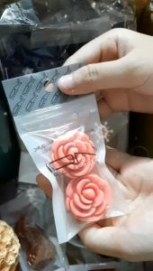 Son lì hoa hồng IONI Matte Lipstick Rose Box 2gr (2 hộp/ túi Cam đỏ đỏ ruby lâu trôi bền màu phối màu hợp thời trang) 2Trucos