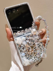 Luxury Water Diamond Foldable Screen Mobile Phone Case for Motorola Motorazr40Ultra Razr50 Ultra Womens Protective Shell