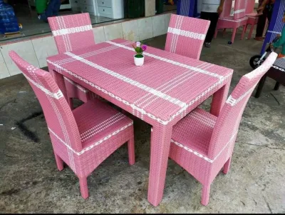 Bayar ditempat Meja makan 4 kursi