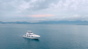 TELESIN Fun Shot Master Grip Bluetooth Remote Handle Phone Case For Samsung Galaxy S25 Ultra