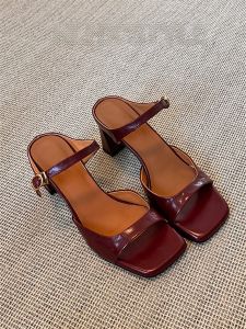 Retro Leather Version Open-Toe High Heels Womens Summer New Outdoor Slippers Square Head One-Strap Fashionable Sandals