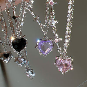 Heart necklace y2k heart pendant necklace pawnable jewelries Crystal Shiny Clavicle Women Fashion Chain necklaces aesthetic stainless steel necklace for women Girls New Trend Jewelry Party birthday gifts for women pendant Choker Necklaces