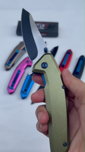 มีดพับพกพา ด้ามมี6สี ตัดเชือก เหลาไม้หั่นผัก เข้าป่าแค้มปิ้ง งานกลางแจ้ง มีคลิปเหน็บกระเป๋าได้ พกพาสะดวก