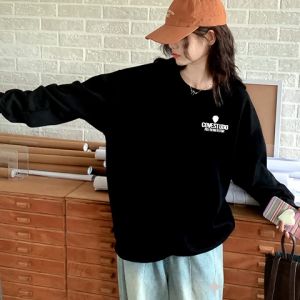 Psion เสื้อแขนยาวสุดเท่สีพื้น สกรีนลายน่ารักสไตล์มินิมอลที่หน้าอกซ้าย พร้อมส่งทั่วไทย ต้องจัดแล้วป่ะ