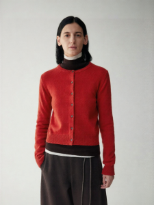 INSIS FEMME | Merino Wool Round Neck Short Knit Cardigan