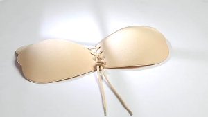 🇸🇬 Invisible NuBra / Sticky Bra Backless Strapless Bra Push Up Adhesive Invisible Lift Up Bras