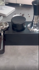 Made of ABS material with a coffee base used as a container for holding coffee ground powder.