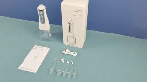 Panasonic L10 Automatic Dental Flosser: ความสะอาดฟันได้มาก ไฮไลท์ประสบการณ์ 10 วัตถุประสงค์และเครื่องดื่มที่มีประสิทธิภาพ ไม่ถาวร ไหมขัดฟันพลังน้ำ Water Flosser