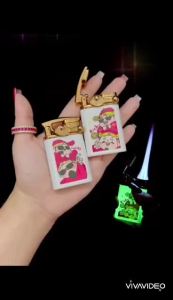 HỘP QUẸT BẬT LỬA CHIEF GA KHÒ 2 TIA HÌNH THẦN TÀI PHÁT QUANG TRONG ĐÊM