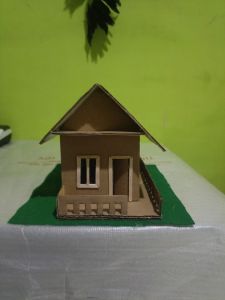 Rumah miniatur kerajinan tangan dari bahan kardus cocok untuk tugas sekolah..