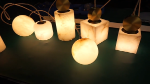 Natural Marble Brass Pendant Light Lampu Gantung Chandelier Luxury Minimalist Hanging Lamp for Dining Room Bedroom Kitchen Island