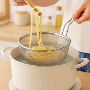 Large Frying Basket Strainer with Handle Stainless Steel Noodles Boiling Filter Mesh Basket Kitchen Dumplings French Fries Cooking Tool