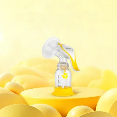 Medela | Single Side Manual Portable Breast Pump