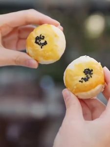 【XBYDZSW】【Fast Delivery From Stock】Strawberry matcha glutinous rice dumplings 80g Japanese dessert pastry heart snacks There is a wide variety of pastries for you to choose from Compote Dessert