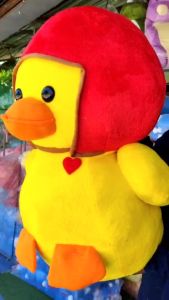 ตุ๊กตาเป็ดหมวกหลากสี เป็ดลอยน้ำ งานนุ่มน่ารัก 30นิ้ว พร้อมส่ง ตัวเหลืองหมวกเลือกสีได้คะ่