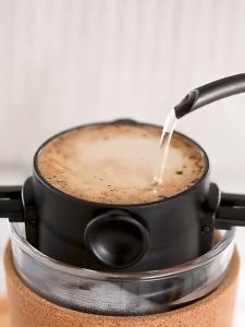 【COD】Foldable Coffee Filters Stainless Steel Drip Coffee Funnel Coffee Dripper  Tea Holder Funnel Baskets Coffee Filter Coffee Dripper Reusable Metal Pour Over 【Fadikou】