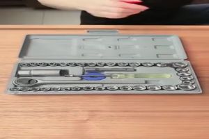 Kunci Pas 40 In 1: Kunci Shock Wrench Set 1/4 Bolting