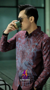 BATIK ARGO Kembang Burgundy Kemeja Batik Pria Slimfit Lapis Furing Lengan Panjang