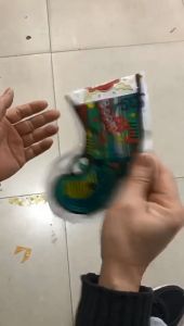Pháo Giấy Confetti Nhiều Màu Sắc Thổi Hơi Hoa Giấy Vô Cùng Vui Nhộn Party Sinh Nhật (1 Pháo)