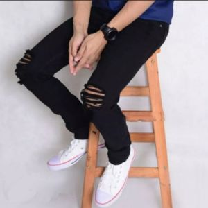 Celana Jeans Sobek Lutut Pria Ripped Jeans Softjeans Hitam Murah Melar