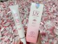 kem chống nắng nâng tông da SPF 50+/PA+++. 