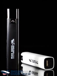 HOLLYTOO senter mini super led super terang jarak jauh