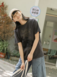 เสื้อยืดแขนสั้นผ้าฝ้ายพิมพ์ลายสไตล์นักศึกษาฤดูร้อนใหม่สำหรับผู้หญิง ทรงหลวม คอกลม เสื้อผ้าทำงาน แฟชั่นลำลอง