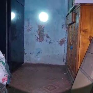 Đèn siêu sáng J95. công xuất 10.000W. Pin trâu. chiếu xa 1000m. Chống nước