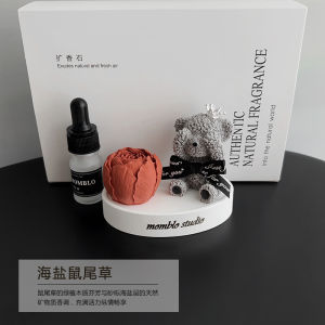 Car Dashboard Decorative Rose Teddy Bear Perfume Stone Female Driver Interior Decoration Aromatherapy without Fire