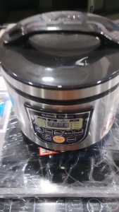 Russell Taylors Fuzzy Logic Smart Rice Cooker Steam Rack IncludedERC-30 (1.8L)