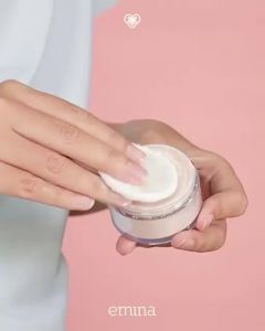 Emina Daily Matte Compact Powder 11 g