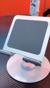 Porto Phone & Table Stand (แท่นวางโทรศัพท์หรือแท็บเล็ตบนโต๊ะ)