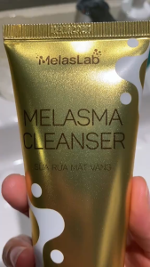 Sữa rửa mặt vàng MELASMA CLEANSER làm sạch sâu ngừa mụn cung cấp đổ ẩm cho mọi loại da 120ml