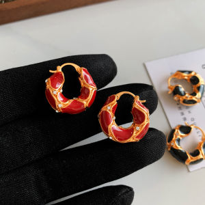 Red Vintage Circle Earrings Womens Black Clip-On Luxury Feel Unique Ear Ring Autumn Winter Fashion Jewelry Accessories