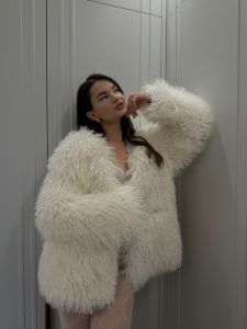 Fashionable Young Womens Loose Fit Fur Coat Woolen Jacket 2025 Autumn Winter New Style Lamb Curly Hair Jacket Commute Style