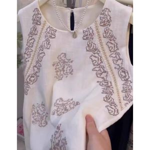 WANGGONGZHU | Elegant Retro Linen Sleeveless Vest Women Summer Thin New Design Sense Lazy Embroidery Top Loose Fit Commute Style Pure Color