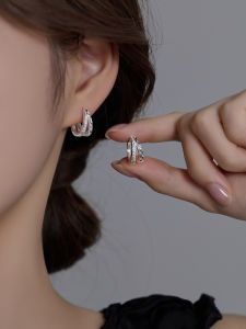 Elegant Minimalist Rhinestone Earrings