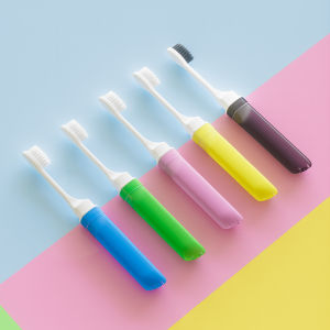Foldable Toothbrush Portable Travel Pack Wash and Care Short-Term Travel Essential Handy Gadget Business Trip Good Things Wash All Products