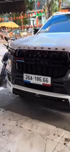 Logo Chữ Nổi Wildtrak Dán Nắp Capo xe Ford Ranger đời 2022 2023 2024 2025