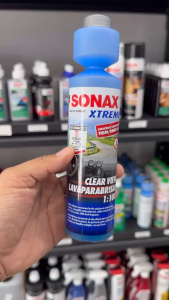 Dung Dịch Vệ Sinh Và Làm Trong Kính Lái Sonax Xtreme Clear View 1:100 Nanopro 271141 250Ml