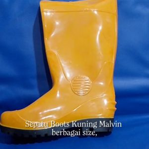 SEPATU BOOTS KUNING MALVIN SIZE : 40 41 42