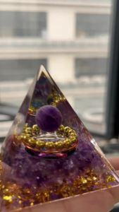 Orgonite Pyramid Crystals Natural Stone Orgone Energy Generator Healing Reiki Chakra Meditation Ornaments Crafts Office Decor