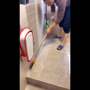 3-In-1 Bathroom Cleaning Brush Long-Handled Floor Brush 120° Rotatable Floor Brush Gap Dusting Brush Detachable Floor Brush Suitable For Sinks Bathtub Corners Bathrooms Kitchen Floors