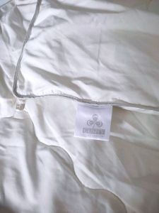 CUSHY Washable Microfiber Quilt ผ้านวม 5 ฟุต ไส้ผ้านวม all white fn ไมโครไฟเบอร์ แบบซักได้ สีขาวล้วน