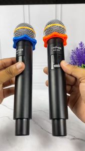 Advance DOUBLE Mic Wireless Karaoke Microphone Suara Jernih - MIC205 - BONUS Baterai Cas 3 Pcs
