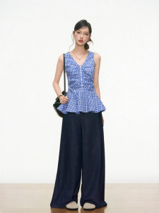 Áo Nữ V-Neck Dây Qua Cổ Accentuated Waist