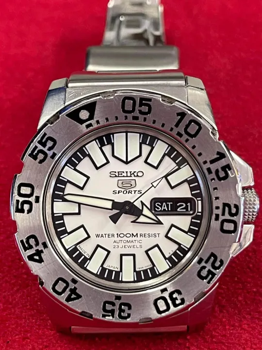 Seiko 5 sports water 200m cheap resist automatic 23 jewels