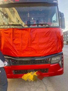 Tấm Lót Cách Nhiệt Dày Chống Gió Trước Cho Ô Tô Howo MAXA7 T7 T7H THT TXT5G Stear Đệm Cotton Dày Chống Lạnh